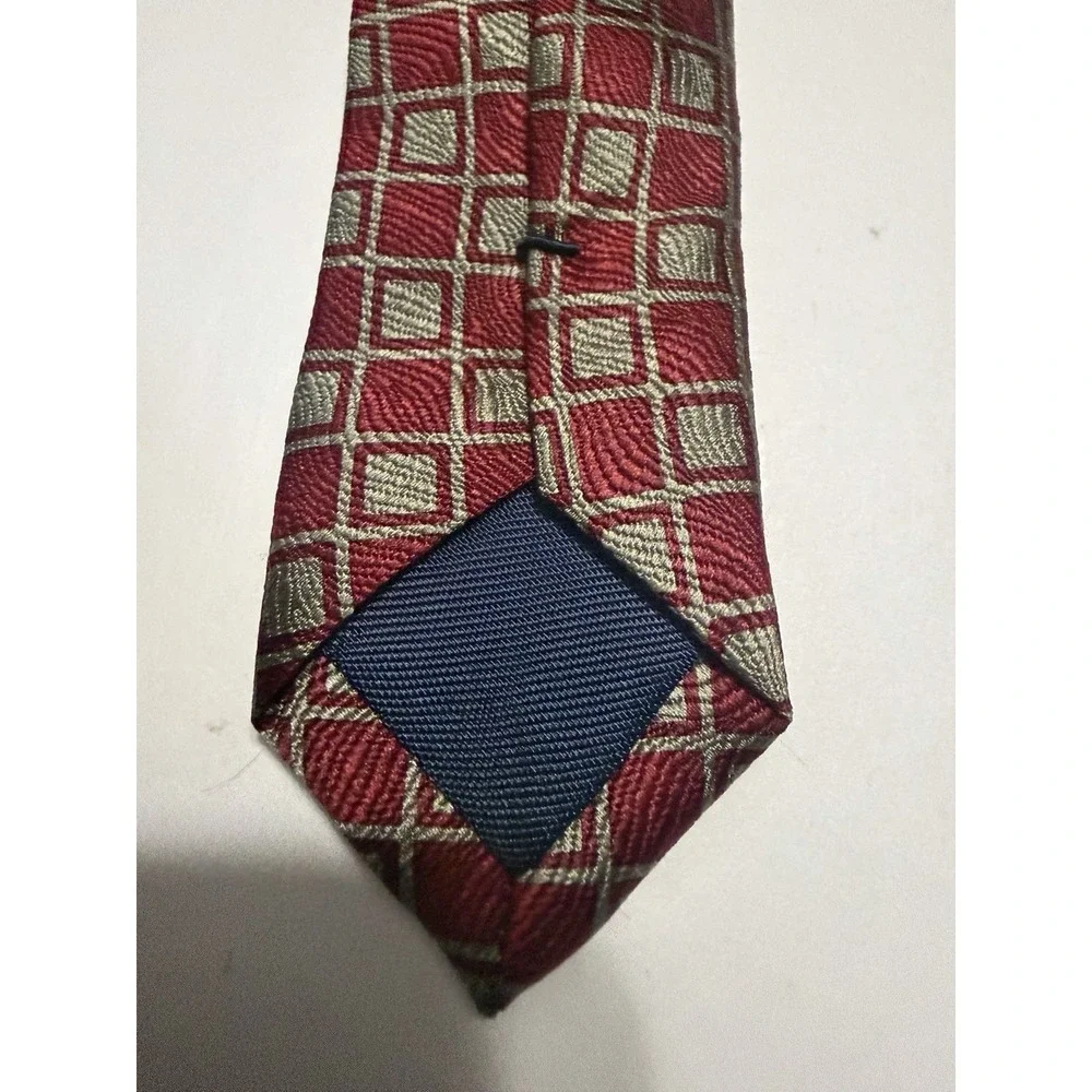 Tongue Tied Mens Silk Necktie Red Silver Geometric Square Pattern Hand Made